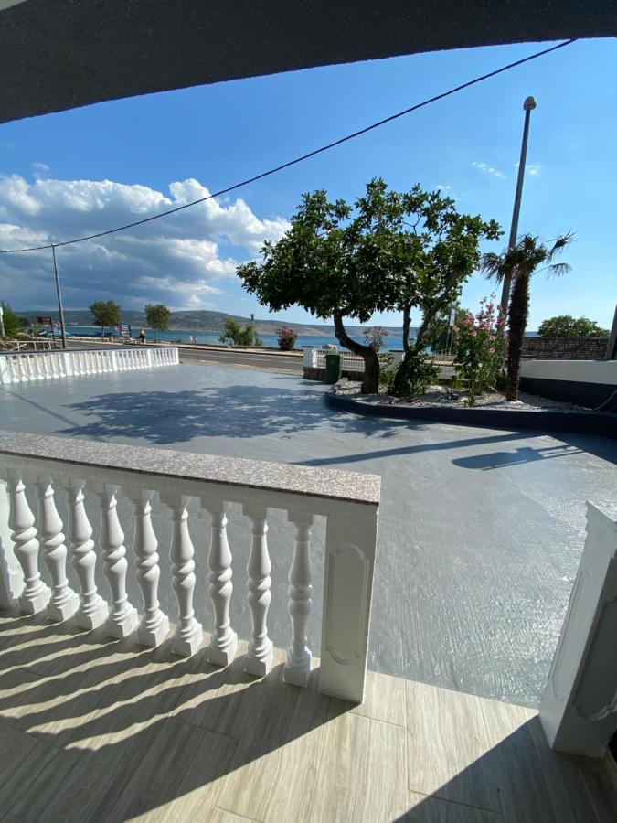 Apartmani Anita Starigrad Paklenica Exterior photo