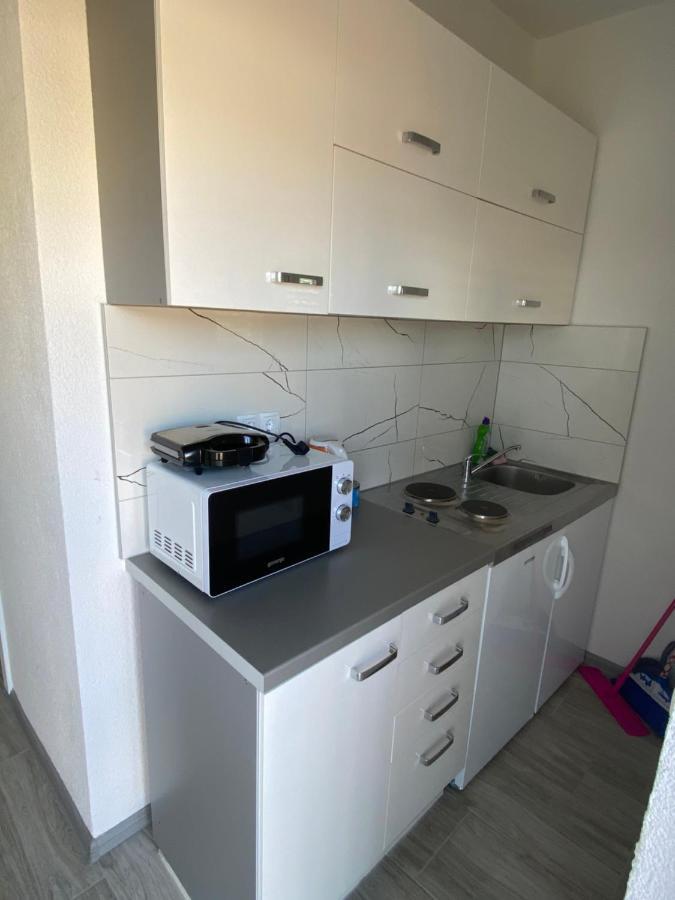 Apartmani Anita Starigrad Paklenica Exterior photo