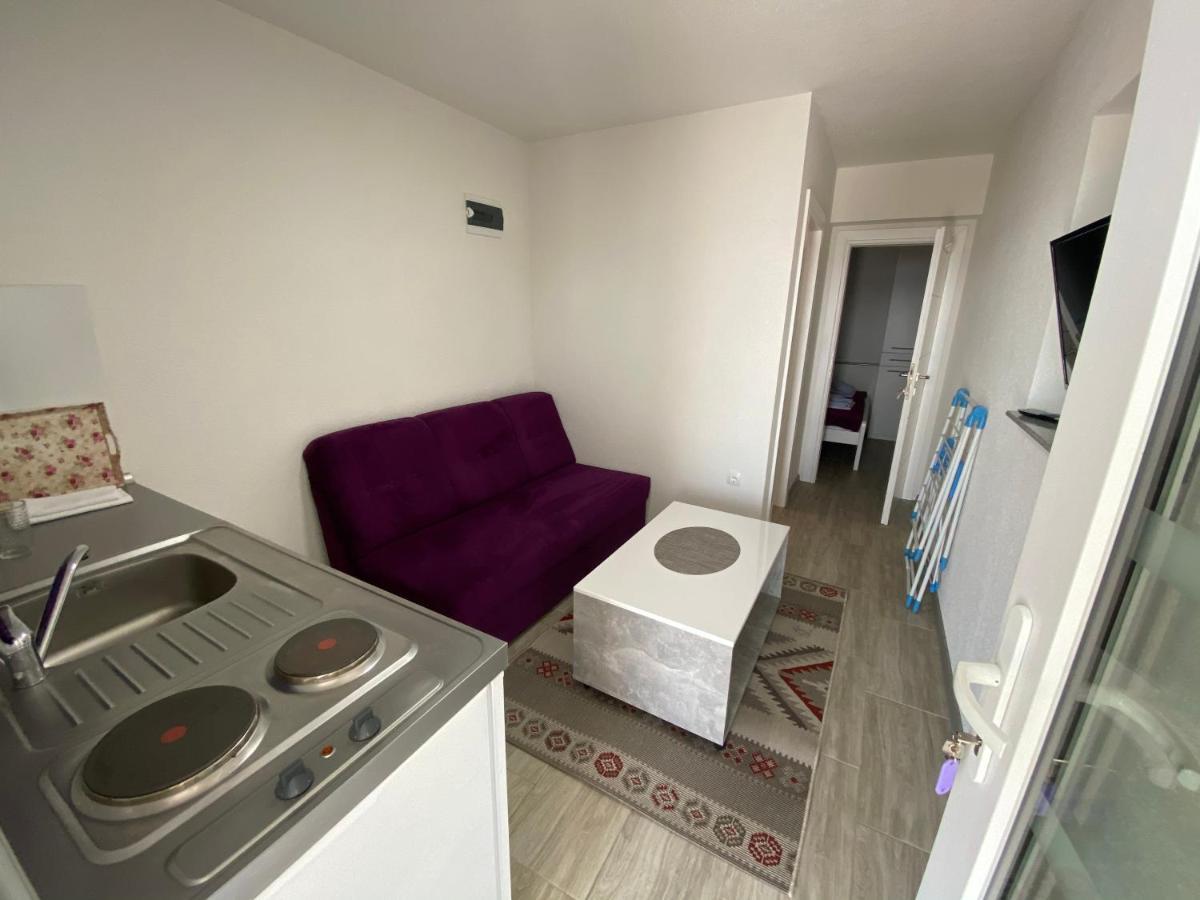 Apartmani Anita Starigrad Paklenica Exterior photo