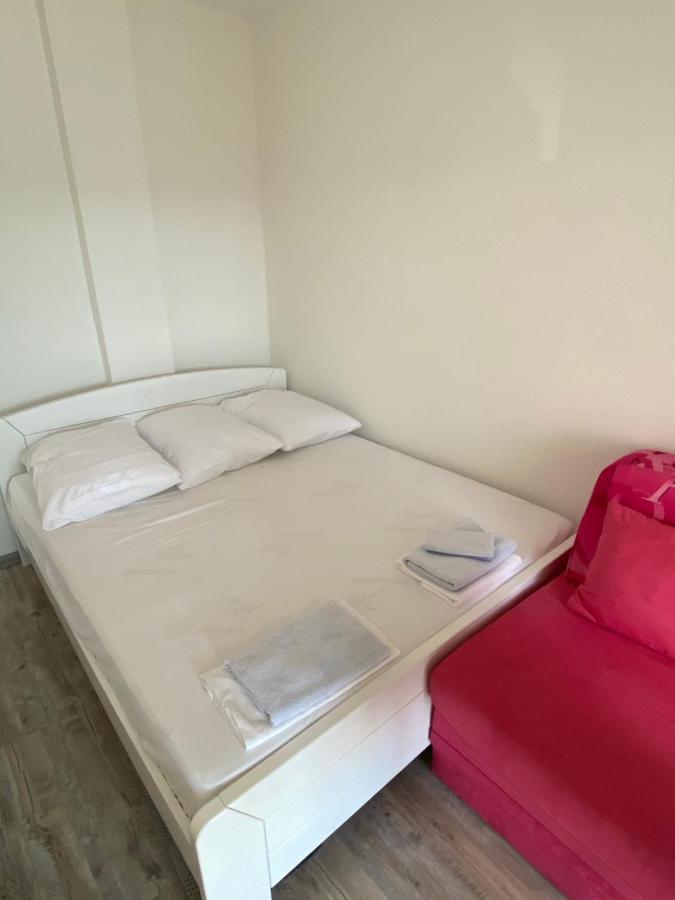 Apartmani Anita Starigrad Paklenica Exterior photo